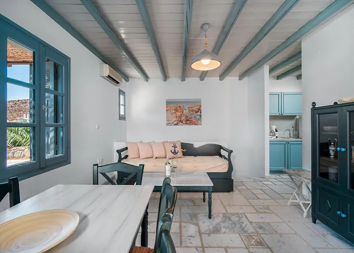 Ammos 1 Semesterbostad *